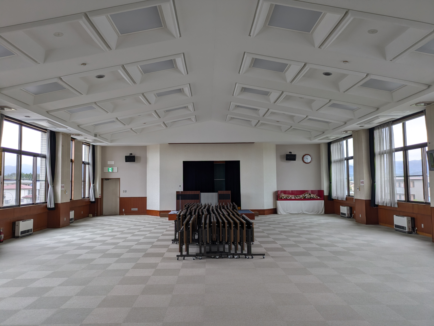 令和7年度　佐久商工会議所会館本館1;3階空調設備改修工事