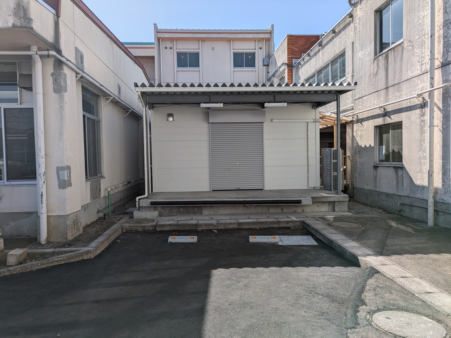 令和7年度　佐久市立浅科小学校給食受室仮設工事