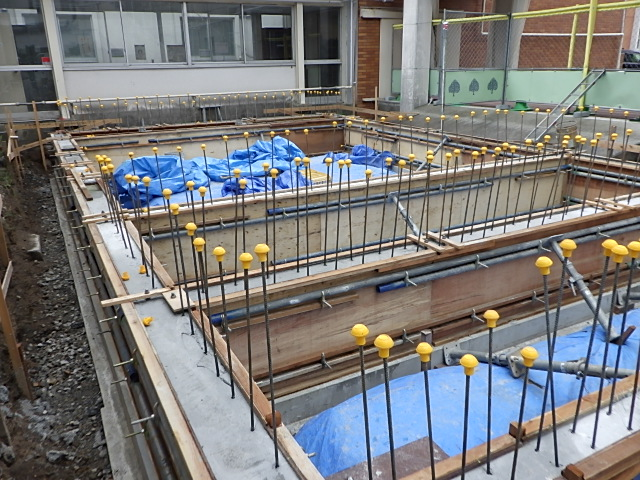 令和7年度　佐久市立浅科小学校給食受室仮設工事