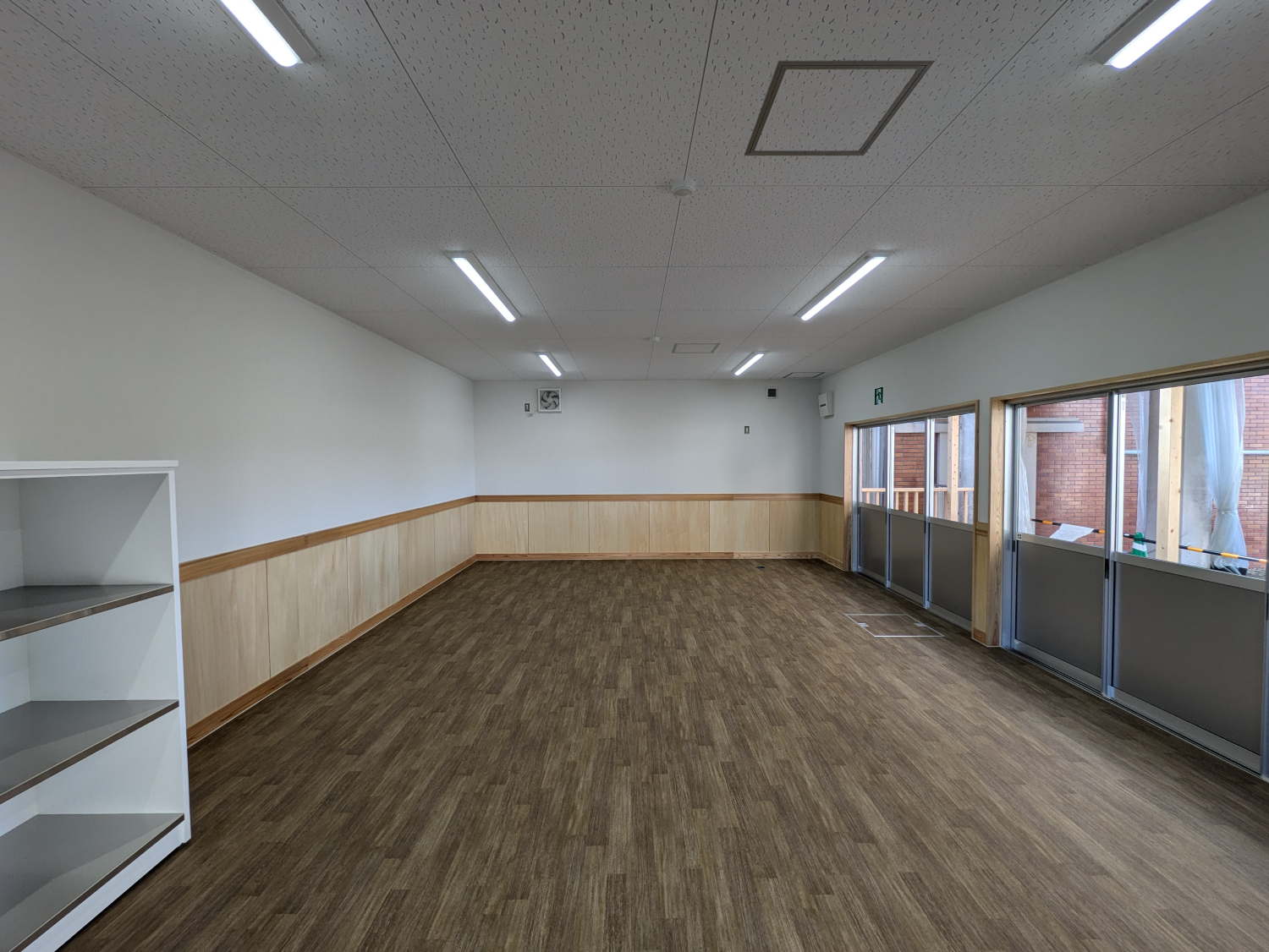 令和7年度　佐久市立浅科小学校給食受室仮設工事